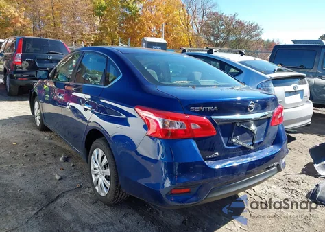 2017 Nissan Sentra S z USA, uszkodzony, nr VIN 3N1AB7AP6HY405822